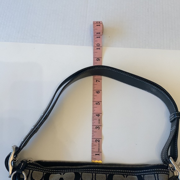 COACH Black/Gray Signature Monogram Canvas & Leather Shoulder Bag - Picture 12 of 16